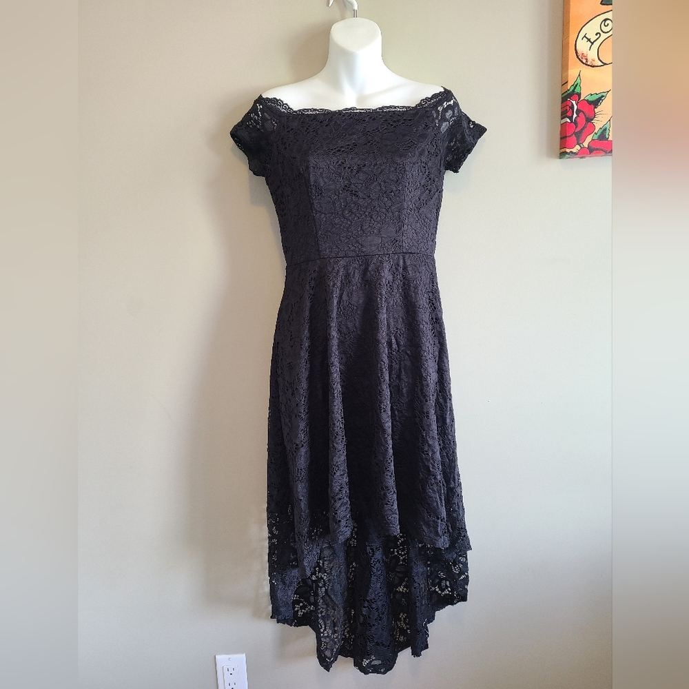 Elegant Black Lace Dress